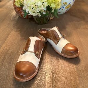 FreeBird, Oxford, slides Size 8B